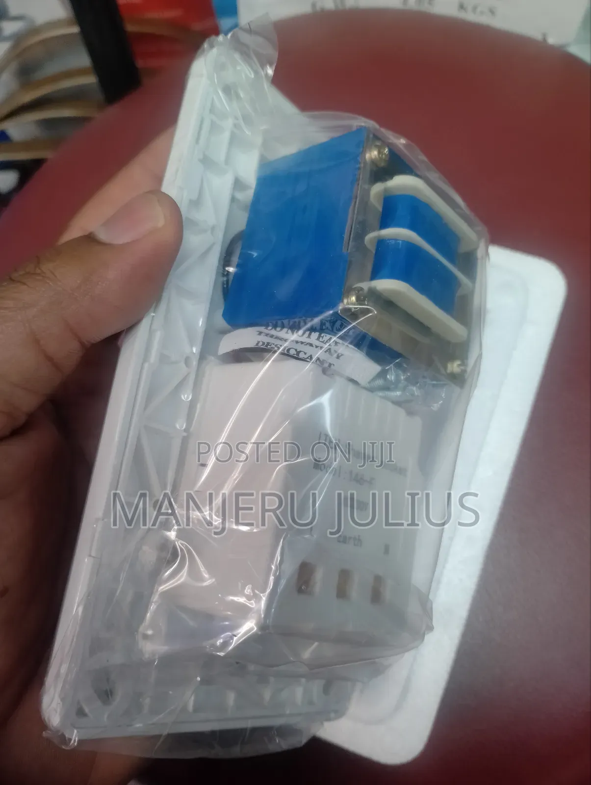 Twin Shavers Socket