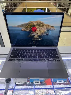 Laptop Apple MacBook 2020 8GB Intel Core i5 SSD 512GB