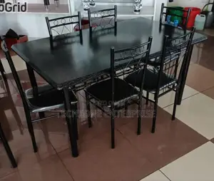Executive 6 Sitter Dinning Table With Stylish Legs