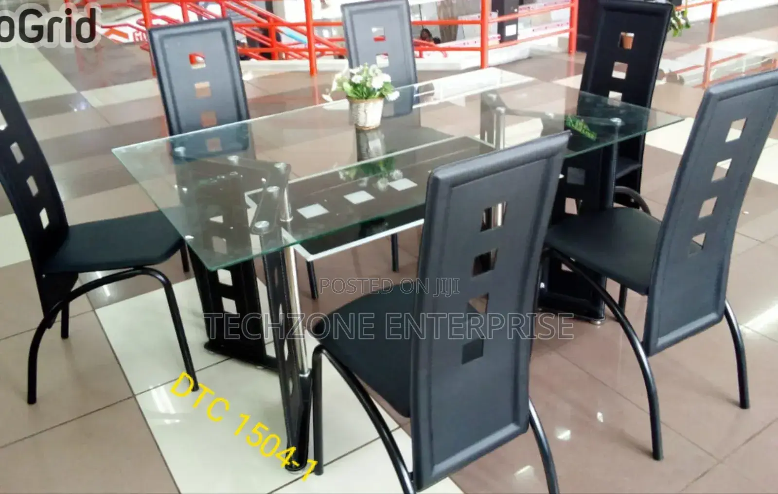 Executive 6 Sitter Glass Dinning Table With Metal Frame
