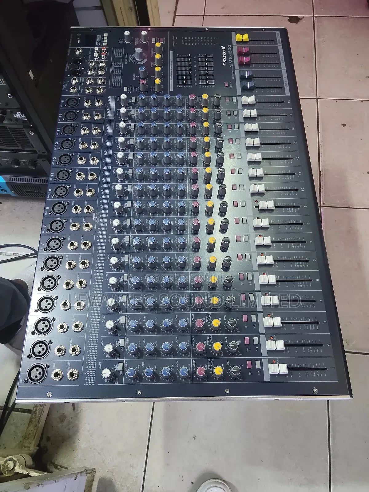 Powerful Plain Mixer