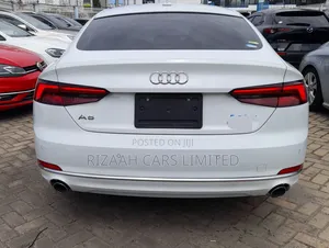Audi A5 2.0T Premium AWD quattro Coupe 2018 White