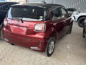 Toyota Passo 2020 Red