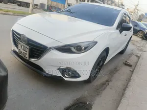 Mazda Axela 2015 White