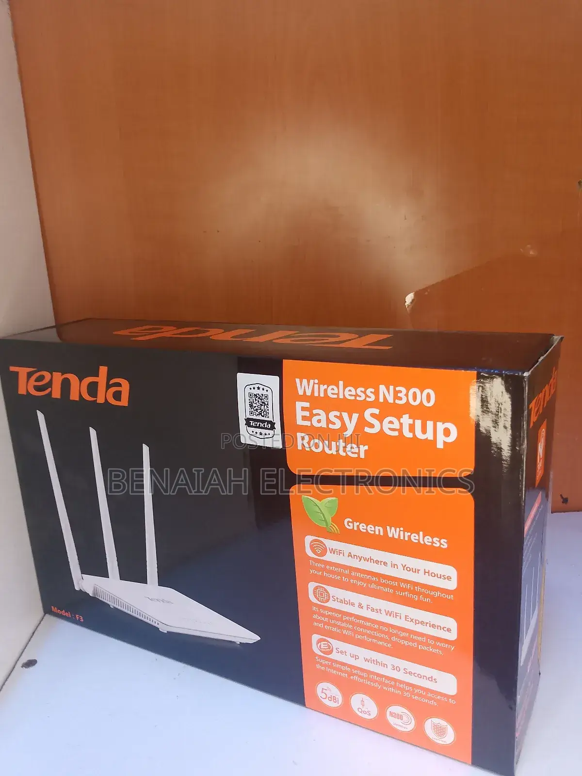 Tenda Router, Wireless N300 Easy Set Up Router