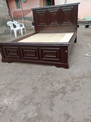 Hardwood Fancy Bed 5x6 Chocolate 