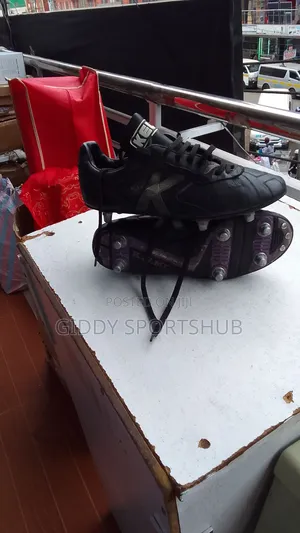 Mtumba Original Rugby Boots Size 40