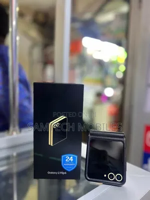 Samsung Galaxy Z Flip6 256 GB Black