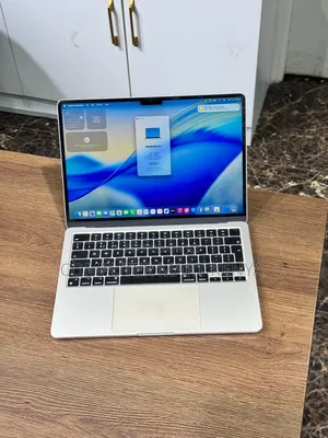 Laptop Apple MacBook Air 2023 M2 16GB Apple M2 SSD 256GB