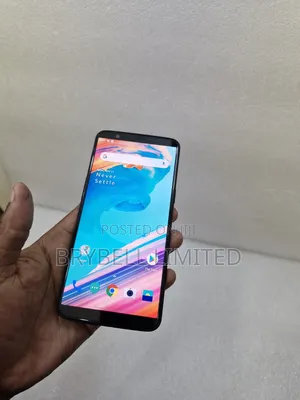 OnePlus 5T 64 GB Black
