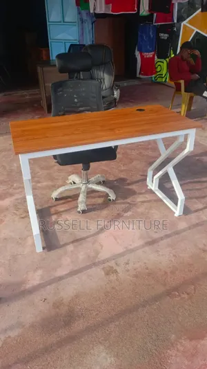 Imported Headrest Office Chair and Well Furnished Metallic
