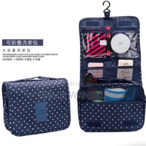*New Foldable Hanging Make Up Bags*