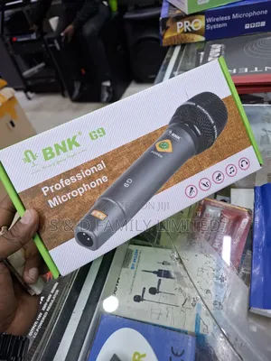 BNK G9 Wire Microphone