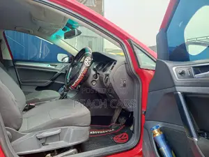 Volkswagen Golf 2014 Red