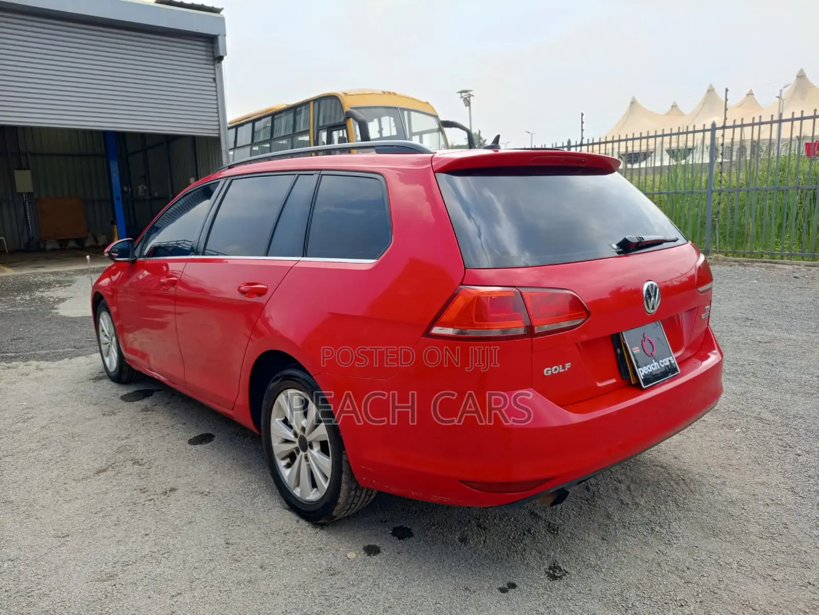 Volkswagen Golf 2014 Red