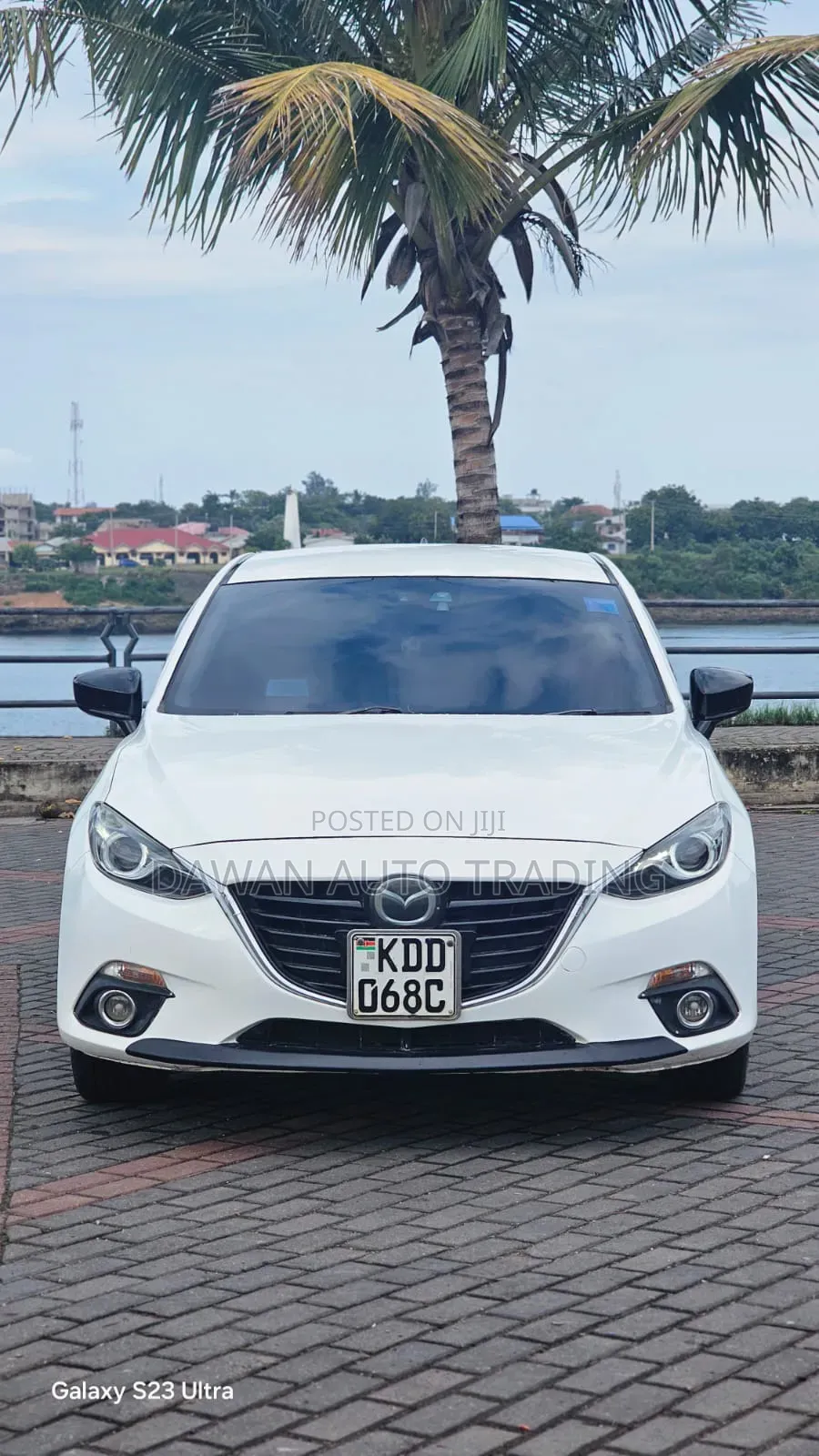 Mazda Axela 2015 White