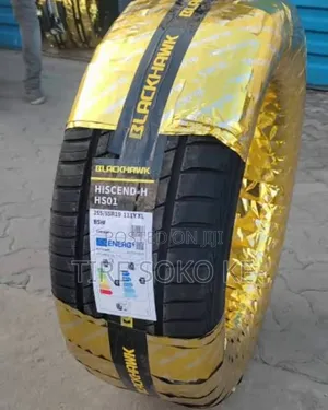 255/55r19 Blackhawk Hs01