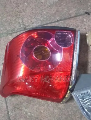 Toyota Avensis 2005 Taillight/Backlight/Rearlight Available