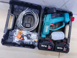Makita High Pressure 118v Car Washer Gun