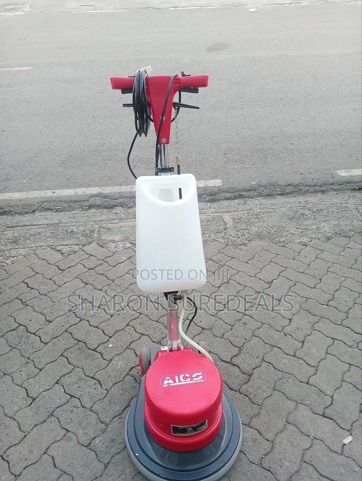 Aico Floor Scrubber