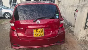 Nissan Note 2017 Red