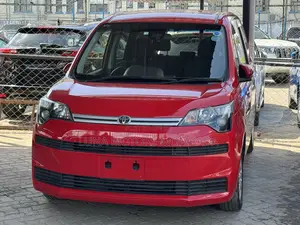 Toyota Spade 2018 Red