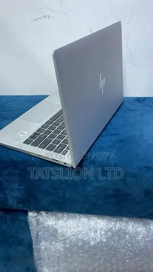 Laptop HP EliteBook 840 G9 8GB Intel Core I5 SSD 256GB