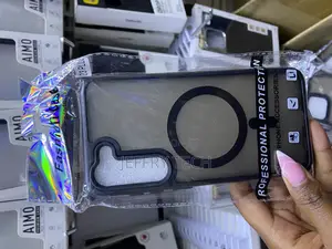 Gear Translucent Magnetic Phone Case for Samsung Galaxy S23+