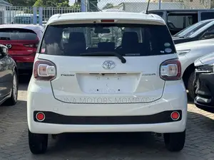 Toyota Passo 2019 White