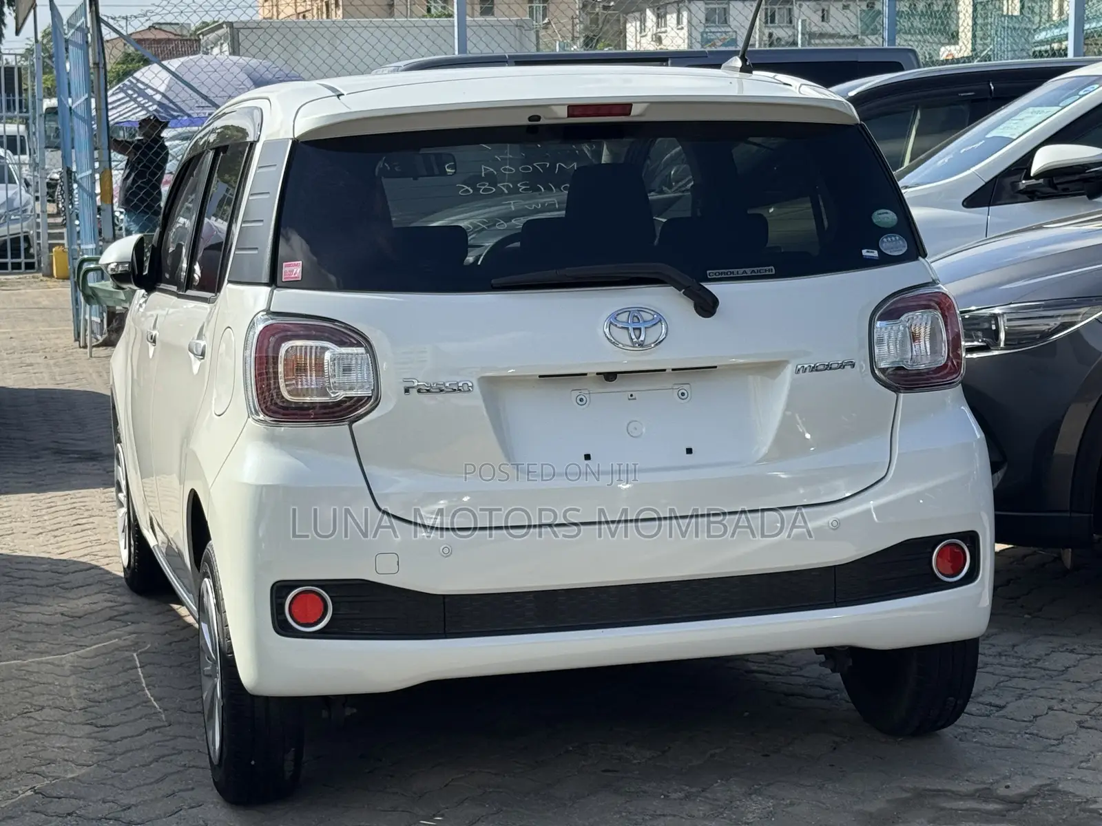 Toyota Passo 2019 White