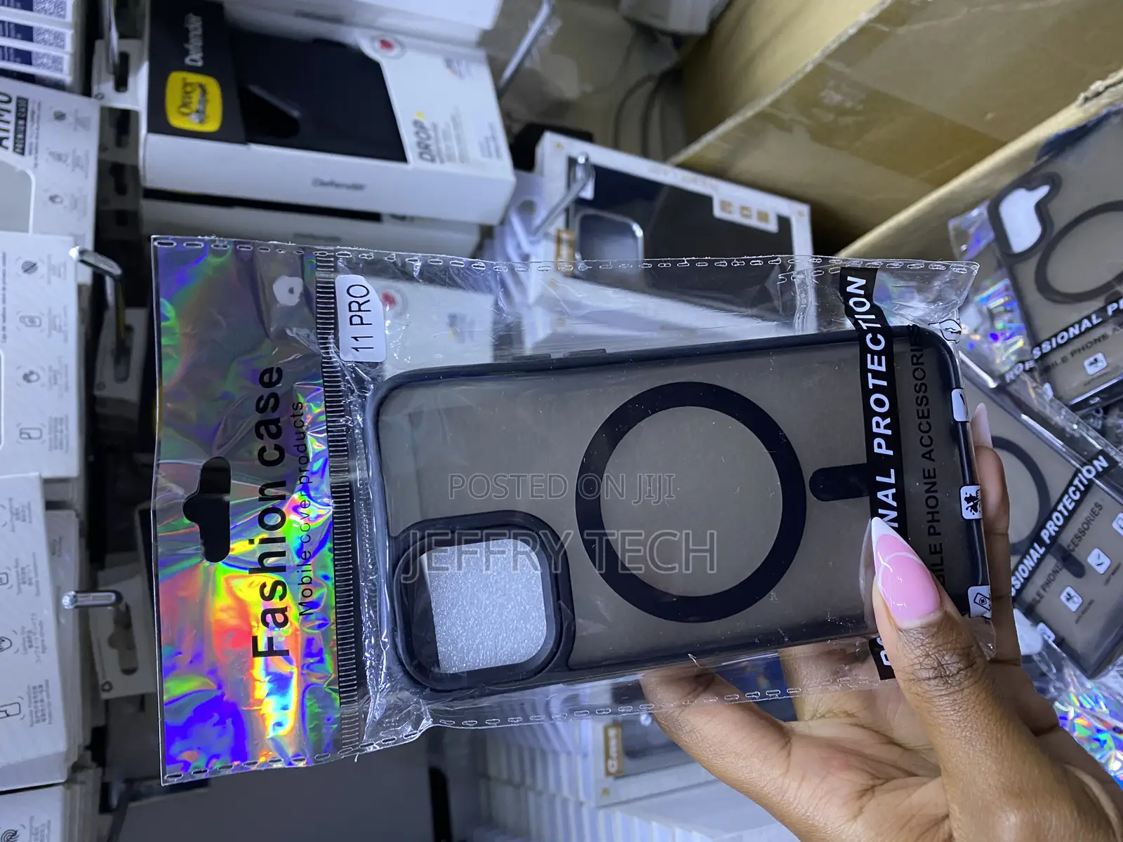 Upfine Magsafe for iPhone 11 Pro Translucent Case
