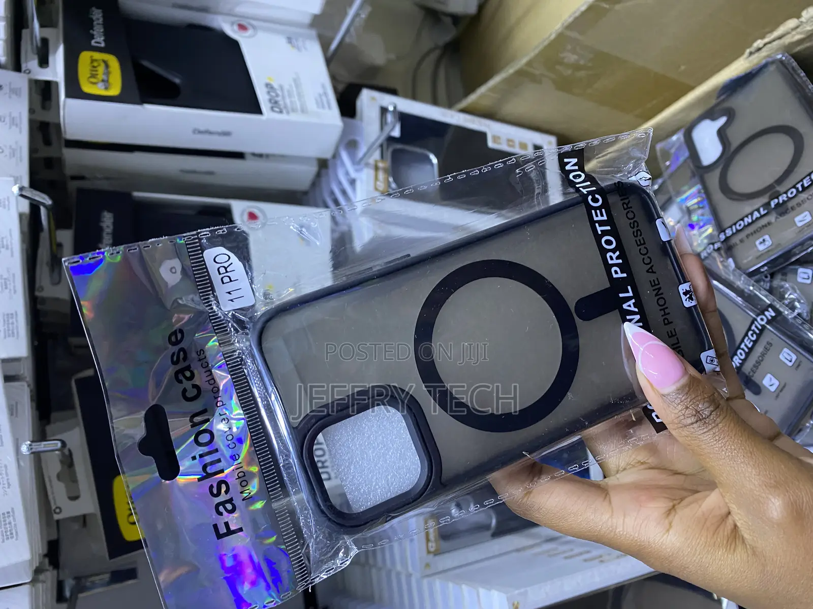 Upfine Magsafe for iPhone 11 Pro Translucent Case