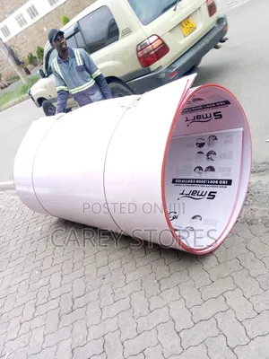 Polycarbonate Sheets / Red Polycarbonate