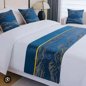 1 Bed Runner and 2 Matching Pillow Cases