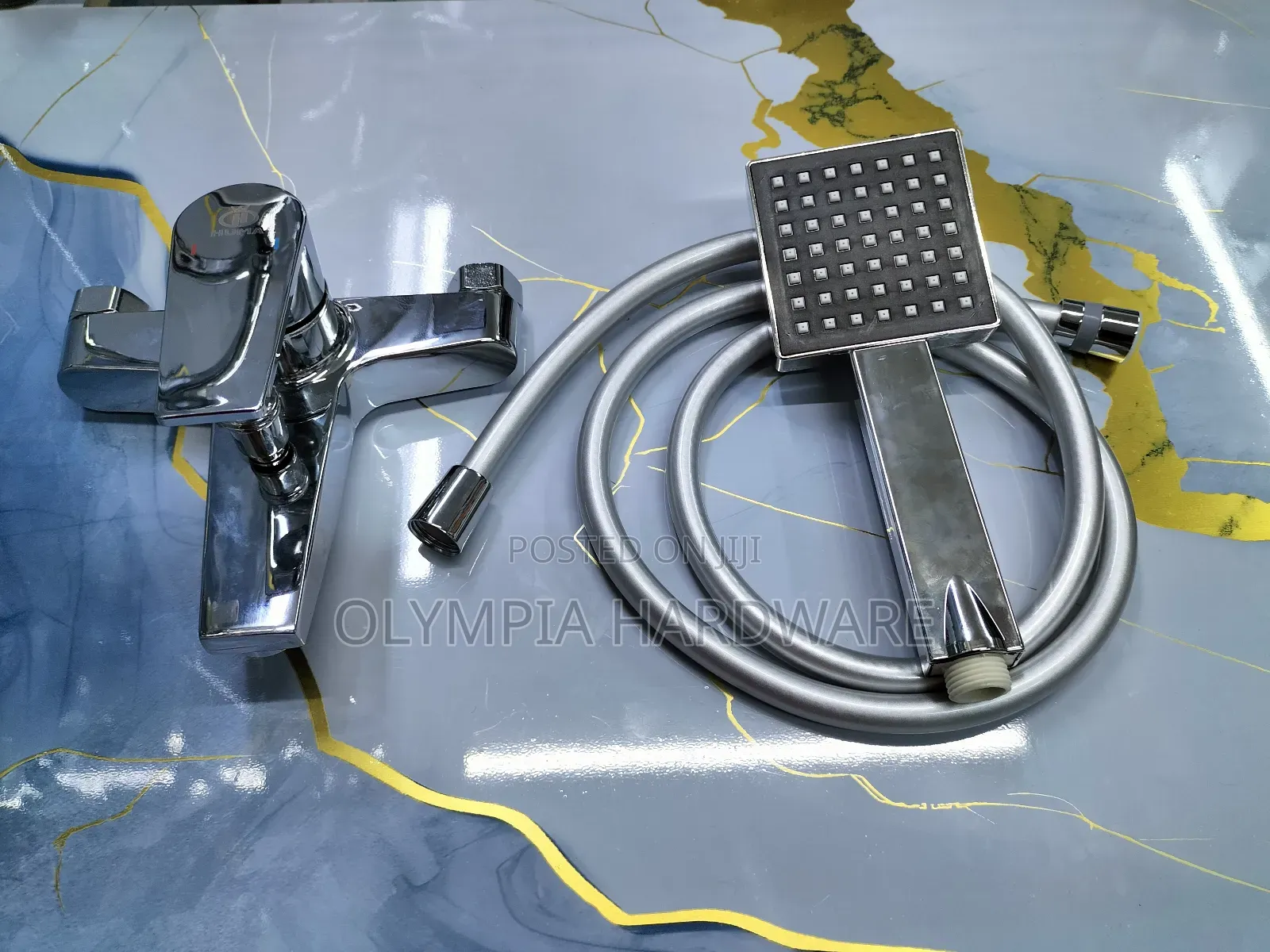 Bath Mixer + Telephone Shower