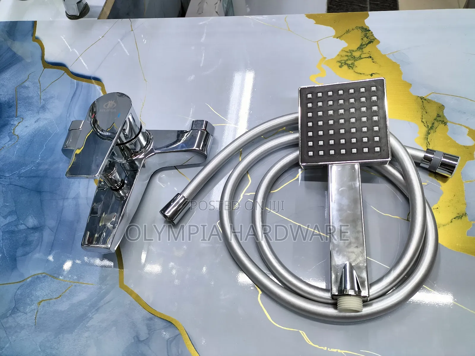 Bath Mixer + Telephone Shower