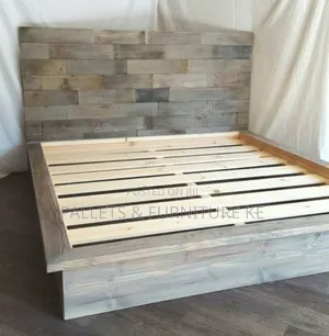 Dark-root Platform Bed