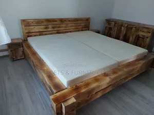Smoked Oak Bed(Well Varnished)