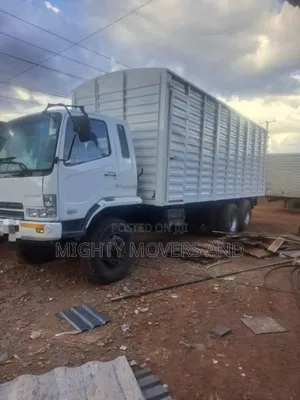 Mguu Kumi for Hauling Goods Accessible
