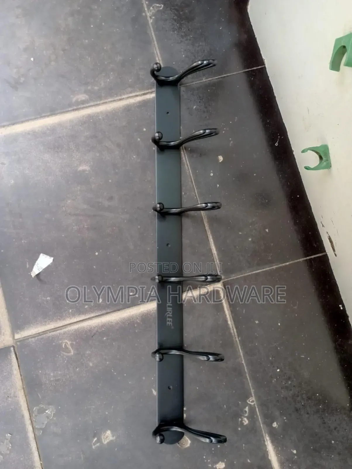 Black Cloth Hooks (6hook)