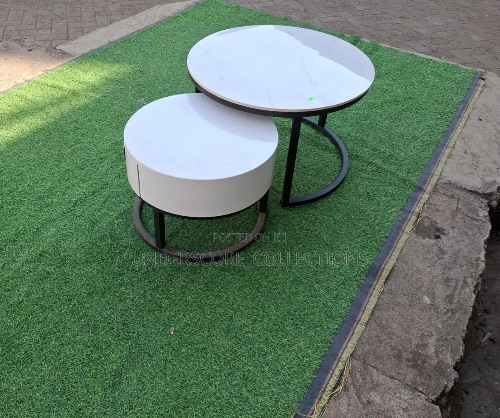 Executive Big Top Marble 
Small MDF With Drawer