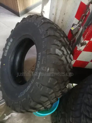 Lt 235/75r15 M/T Bearway Tyres