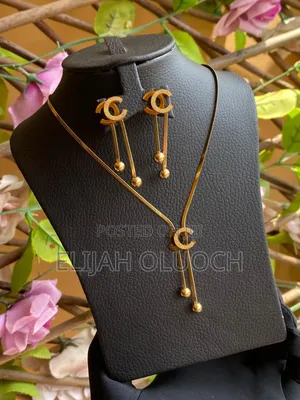 Matching Jewellery Set