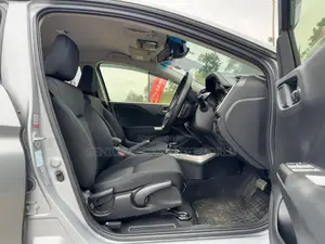 Honda Grace 2018 Silver