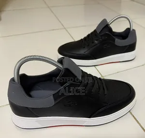 Lacoste Casual Sneakers