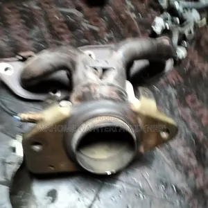 Exhaust Manifold Nissan Juke Hr15
