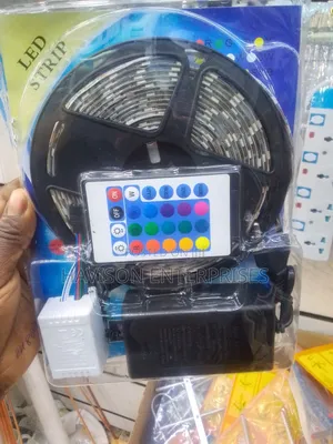 Big Adapter 5 MTRS Strip Light