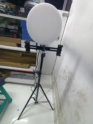 Studio Light With a Tripod Stand Selfie Full Ring Light