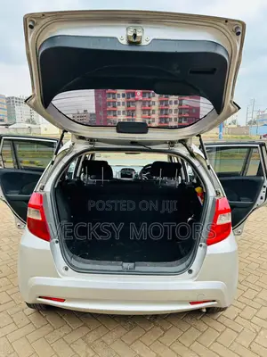 Honda Fit 2012 Gray
