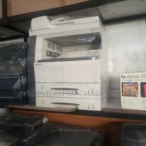 Digital Kyocera Km 2050 Machine